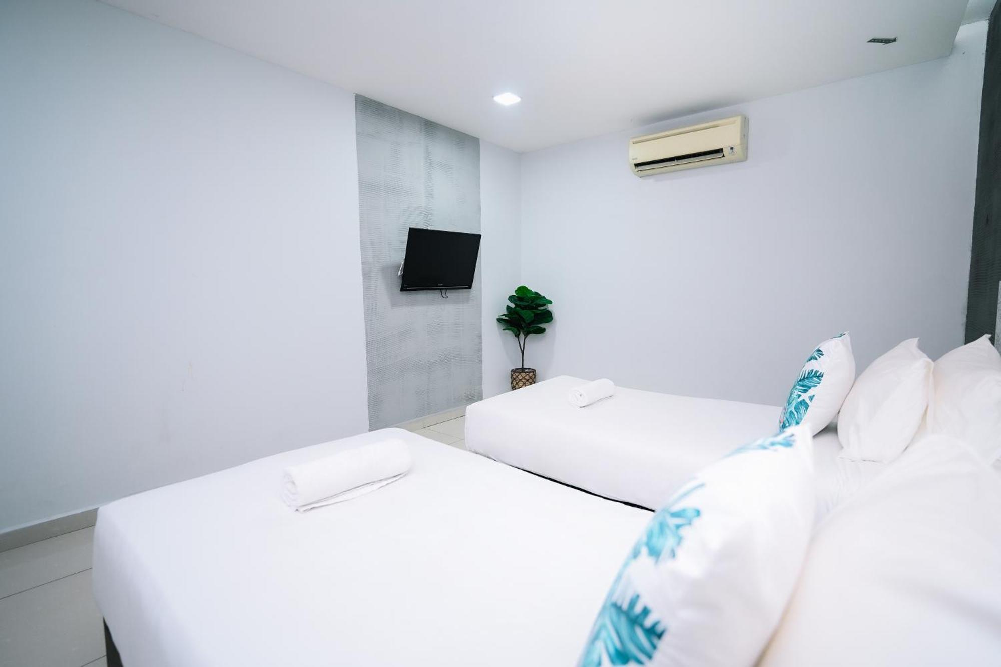 Swing & Pillows - Pj Ss2 Petaling Jaya Exterior foto